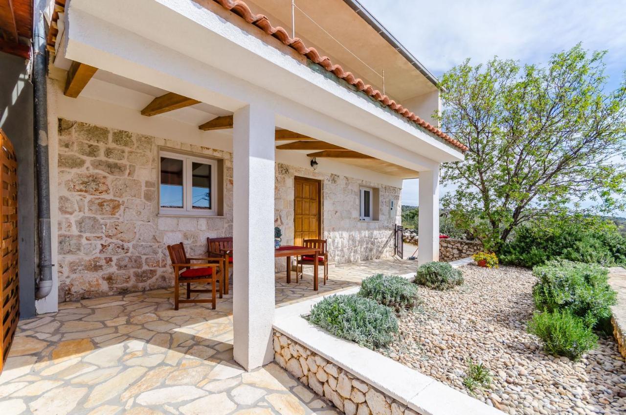 Apartmani Selo Luka Ražanj Exterior foto