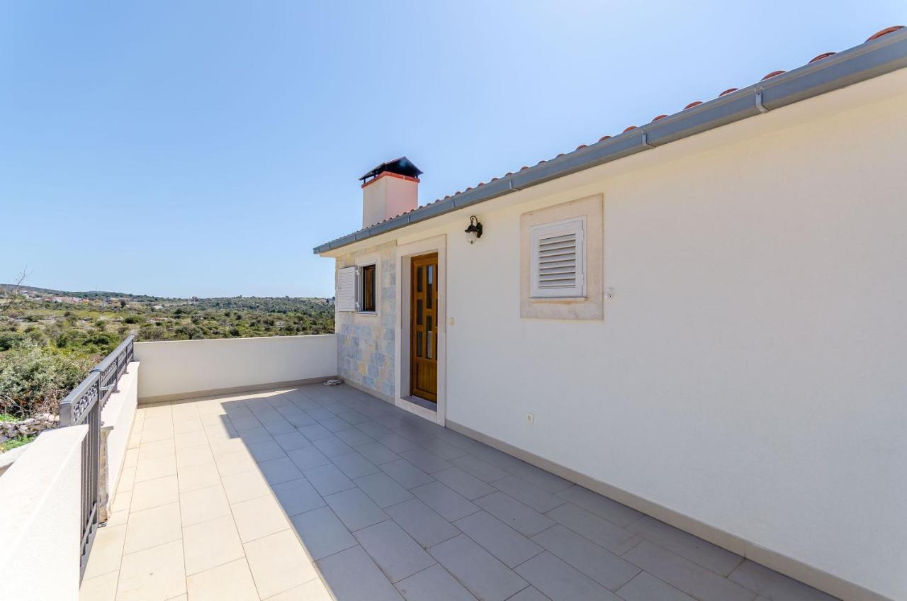 Apartmani Selo Luka Ražanj Exterior foto
